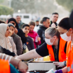 Photo of the Civil Humanitarian Diplomats from Jethro International aus Valencia Spain giving humanitarian aid La Dana