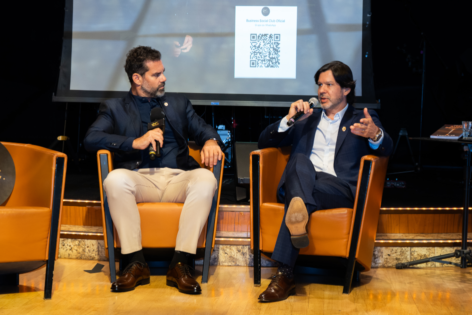 Image of the Civil Diplomat Jethro International with Ronan Horta Business Social Club