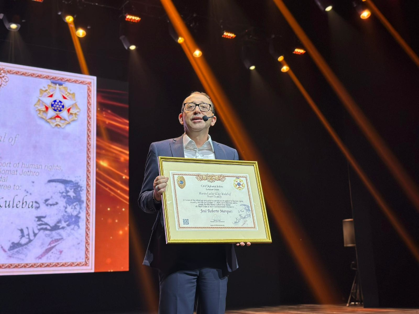 Image of Jethro International Martin Luther King Award Karla Leal José Roberto Marques Desperte Seu Poder Imersão Inteligência Emocional