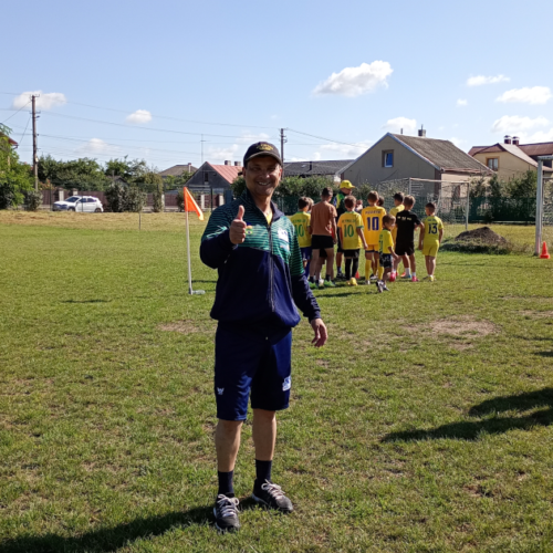 Image of the Civil Diplomat Gilberto Ferreira Jethro International Sport and Child Aid in UKraine
