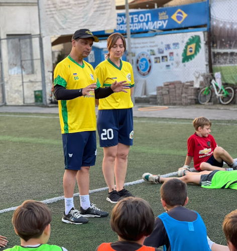 Image of the Civil Diplomat Gilberto Ferreira Jethro International Sport and Child Aid in UKraine