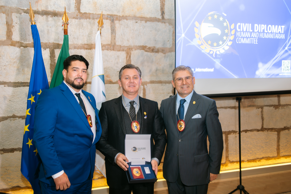 mage of Solenm Ceremony Civil Diplomat Jethro International at the Citadel of Cascais november 2025