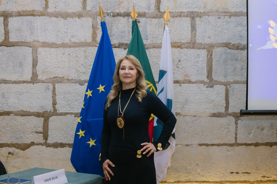 Imagem de Helena Fonseca Mestre de Cerimônias e Diplomata Civil da Jethro International.