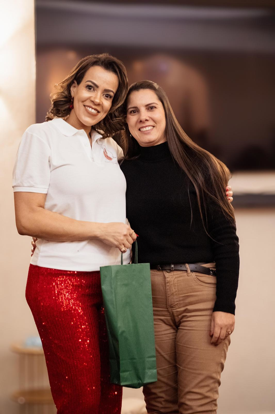 Civil Diplomat Michelle Diniz and the Mulheres com Propósito Institute in Algarve