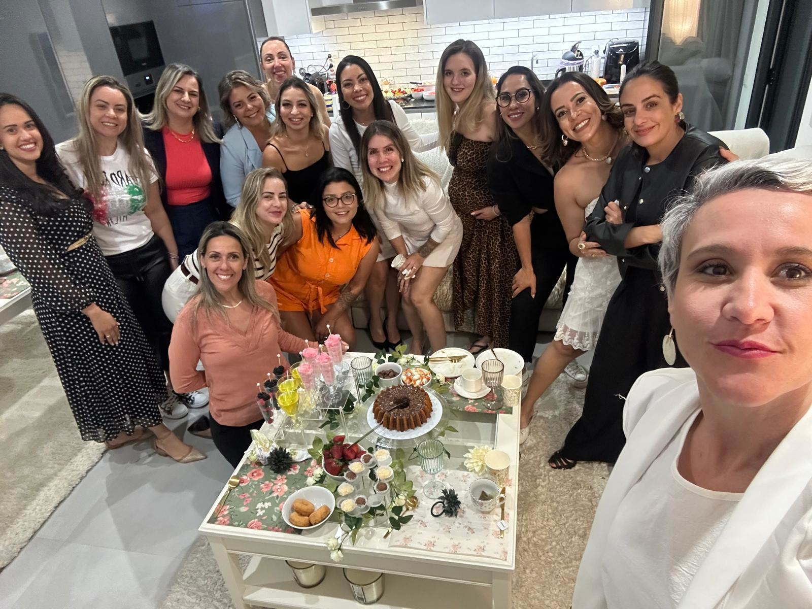 Civil Diplomat Michelle Diniz and the Mulheres com Propósito Institute in Algarve
