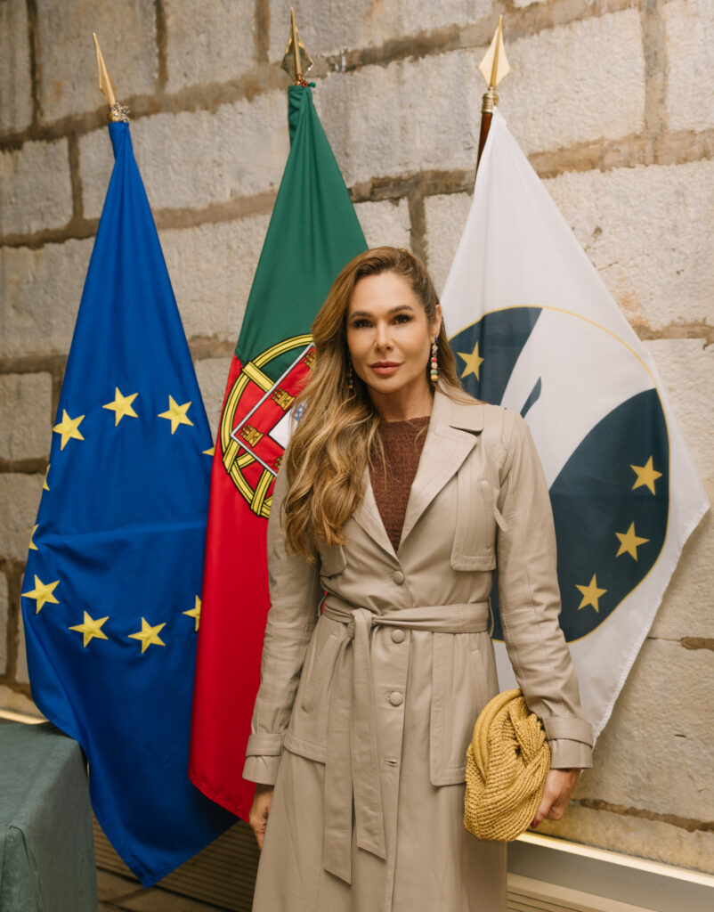 Elegant solemn act of Humanitarian Civil Diplomacy in Portugal.