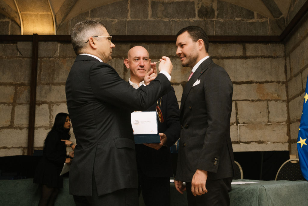 Humanitarian Civil Diplomats certified by Jethro International in Cascais.