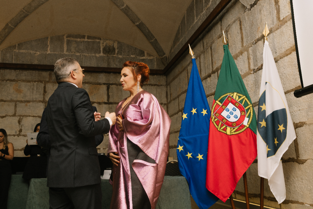 Elegant solemn act of Humanitarian Civil Diplomacy in Portugal.