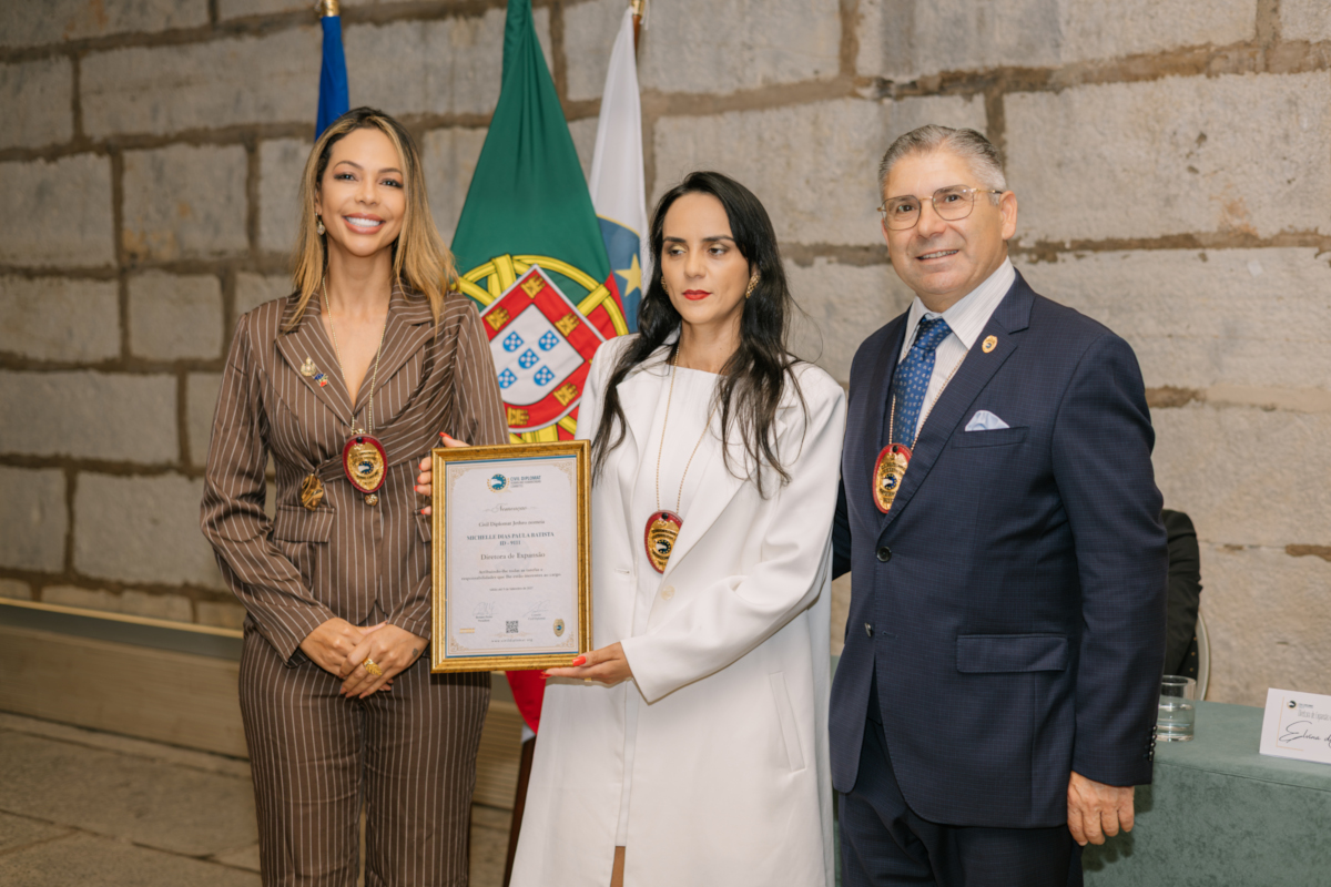 Civil Diplomat Jethro International Honours Humanitarian Leadership at Cascais Ceremony