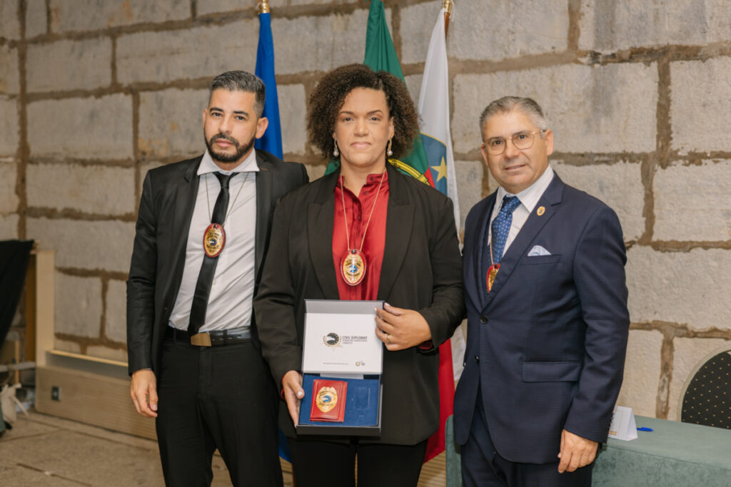 Civil Diplomat Jethro International Honours Humanitarian Leadership at Cascais Ceremony
