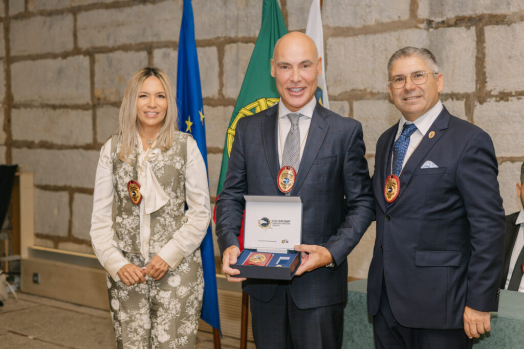 Civil Diplomat Jethro International Honours Humanitarian Leadership at Cascais Ceremony