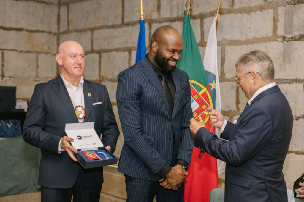 Civil Diplomat Jethro International Honours Humanitarian Leadership at Cascais Ceremony